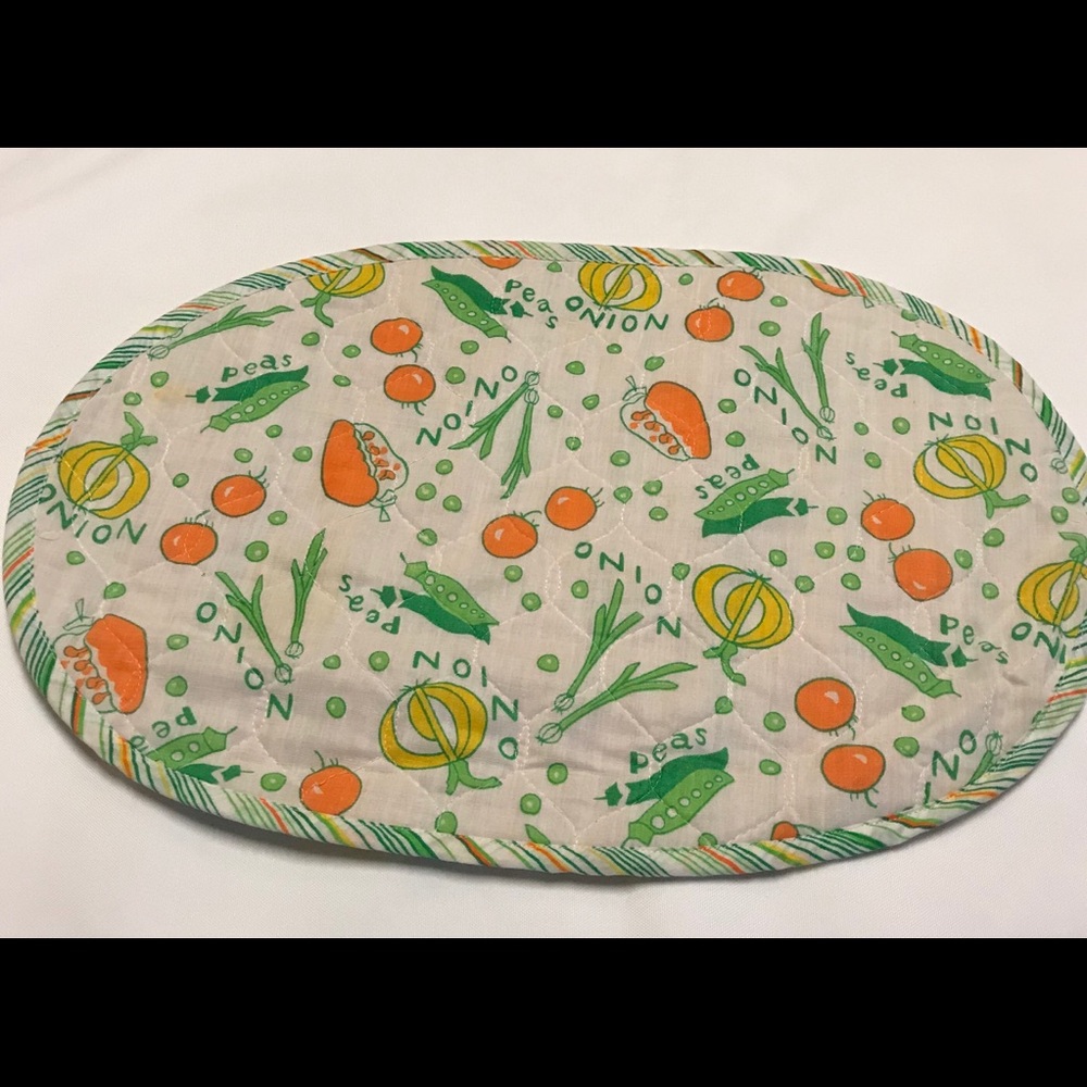 Vintage 1970’s Placemats & Napkins - Picture 2 of 6